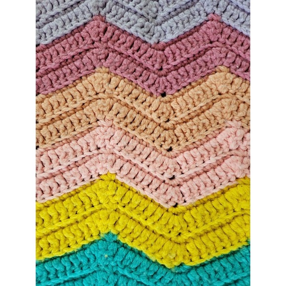 Handmade Crochet Afghan Blanket Appox. 54" x 45" Bright Pastel Chevron Pattern - Picture 3 of 7